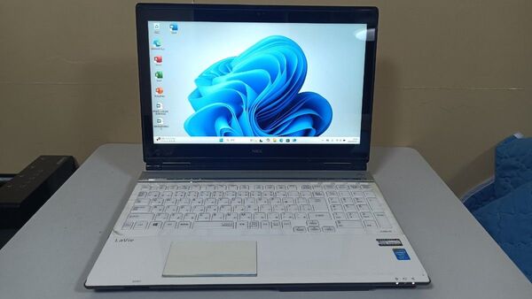 NEC Windows 11 Core i7 SSD Blu-ray 15.6 Office2021