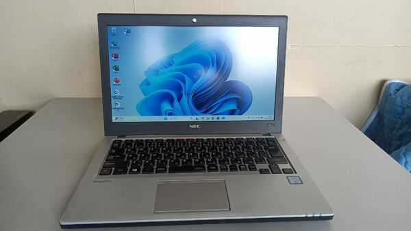 ノートパソコンNEC Core i5 SSD メモリ8G office2021 Windows11