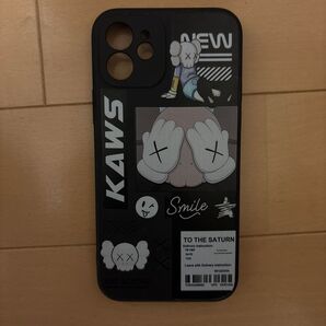 KAWS iPhoneケース iPhone12