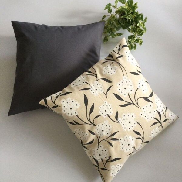 新品 クッションカバー ハンドメイド 二枚セット cushion cover