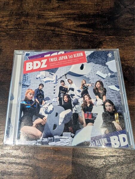 TWICE JAPAN 1st ALBUM BDZ 通常盤 CD アルバム K-POP