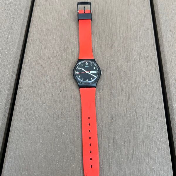 SWATCH スウォッチ SWISS MADE 腕時計 ブラック