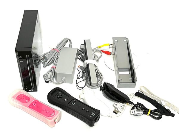 Wii 本体 ヌンチャク クラシック リモコン 一式 任天堂 ニンテンドーWii Nintendo 周辺機器 セット