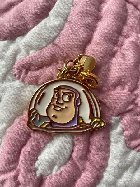 サマンサ×disney トイストーリー バズチャーム