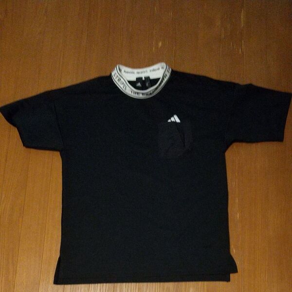 adidas originals Tシャツ 半袖 黒 ロゴ ポケット