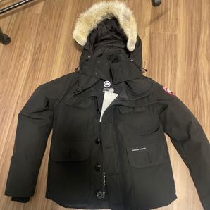最終値下げ 定価15万円 Canada goose russel parka ほぼ未使用