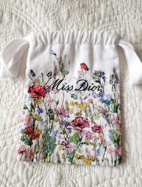 Miss Dior ミスディオール ノベルティ お花柄 ポーチ 巾着袋