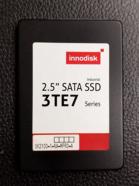 0521-1 innodisk SATA SSD 512GB