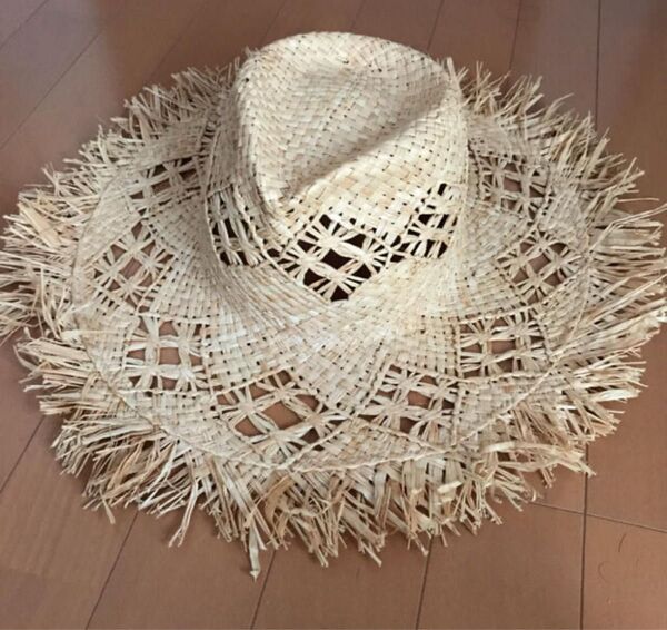 ラフィアハットアダムエロペ購入