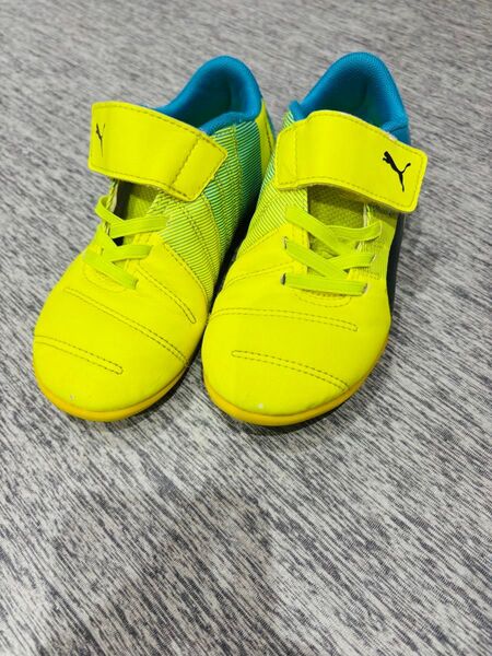 PUMA トレーニングシューズ サッカー フットサル 18cm