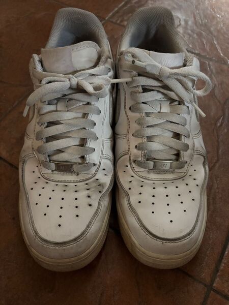 ナイキ エアフォースワン NIKE FORCE1