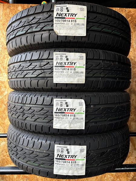 T-487【新品・未使用品】ブリヂストン NEXTRY!165/70R14 81S!室内保管品!