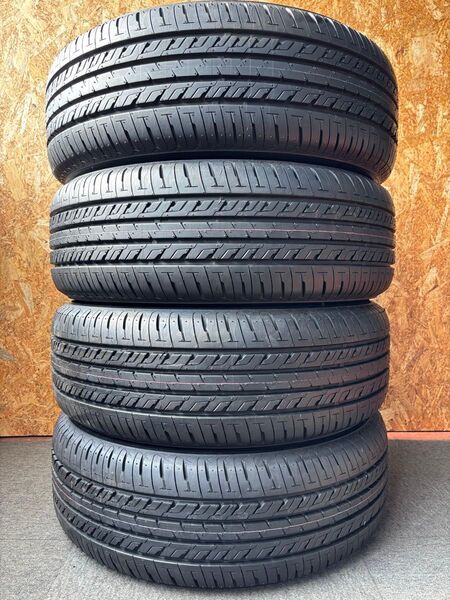T-520【新品・未使用品】SEIBERLING SL201!215/60R17 96H!程度良好!