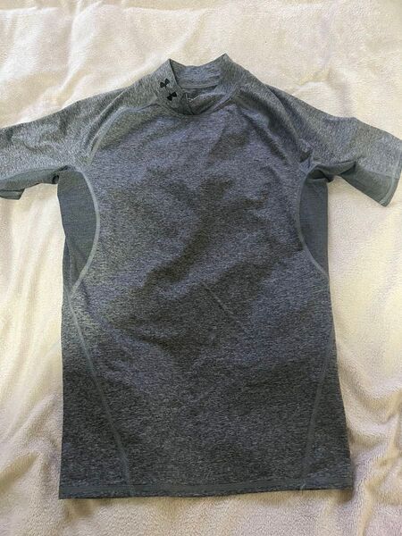 アンダーアーマー UNDER ARMOUR インナーシャツ 半袖 コールドギア