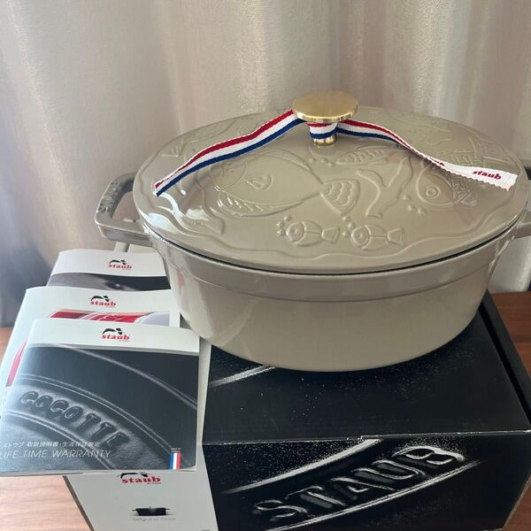 STAUB ストウブ ミナペルホネン ココット オーバル