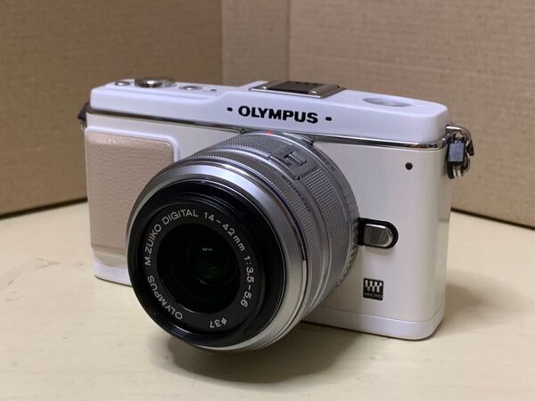 OLYMPUSミラーレスE-P1レンズセット訳あり