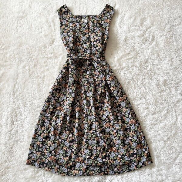 Liberty リバティ ノースリーブ 花柄ワンピース ウエストリボン付き Mサイズ