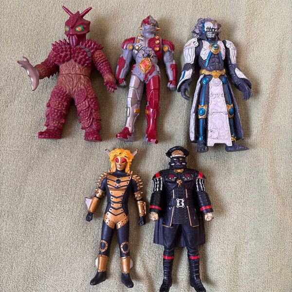 ウルトラマン 怪獣 ソフビ