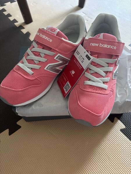 new balance IZ996 キッズ スニーカー ピンク 23.5cm未使用