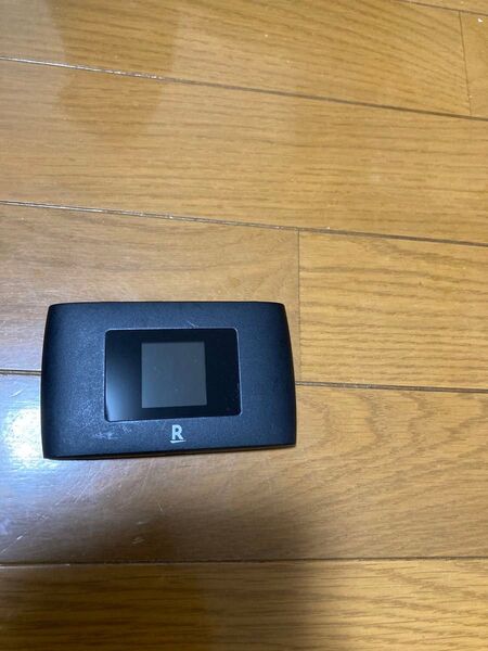 楽天 Wi-Fiポケット Rakuten WiFi Pocket 2B 箱説明書ケーブル無し、モバイルWiFi+充電器なし