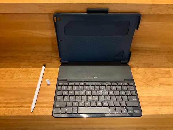 Logicool iPad用キーボードケース(第6世代用) Apple Pencil(第6世代用)