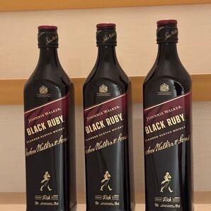 ジョニーウォーカー ブラックルビー 700ml 3本