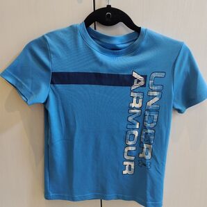 UNDER ARMOUR アンダーアーマ140 半袖Tシャツ 半袖
