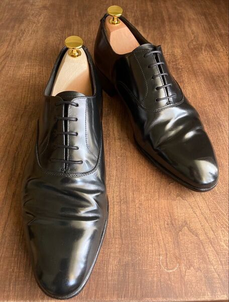 Crockett & Jones プレーントゥ ガラスレザー 黒 7E 25cm