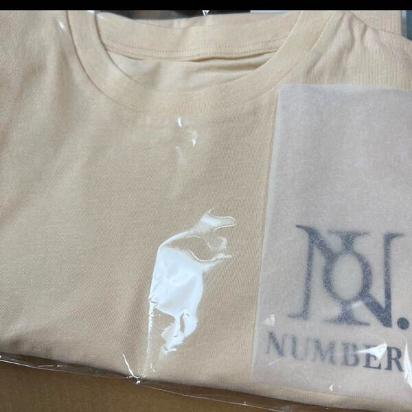 Number_i Tシャツ