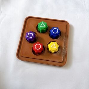 コンギ イカゲーム 5個 並べる台付き プラスチック製 知育 おもちゃ