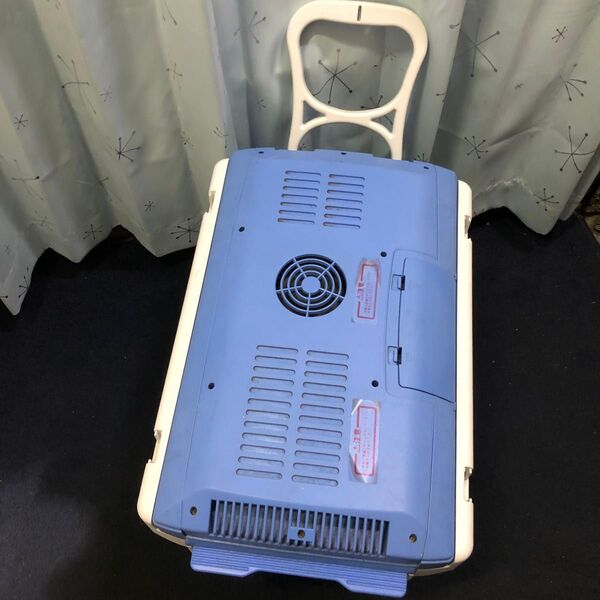 冷温庫BOX滑車付き稼働確認済