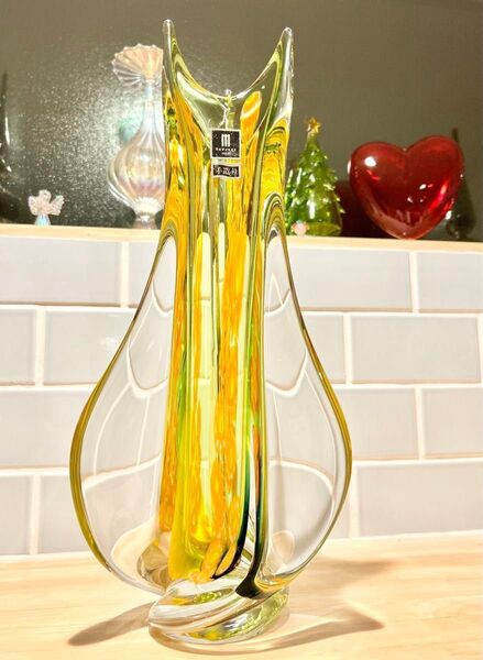 昭和レトロ 70s ミッドセンチュリー フリル 花瓶 グリーン フラワーベース フラワースタンド ガラス ポップ マルティグラス