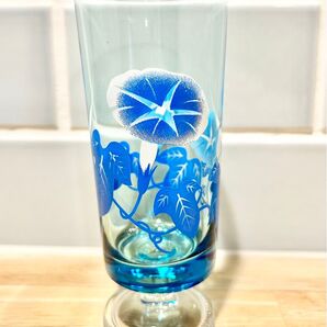 昭和レトロ アデリア 脚付 花柄 朝顔 ブルー レトロ グラス 青 美品 ポップ 当時物 ブルー ガラス タンブラー