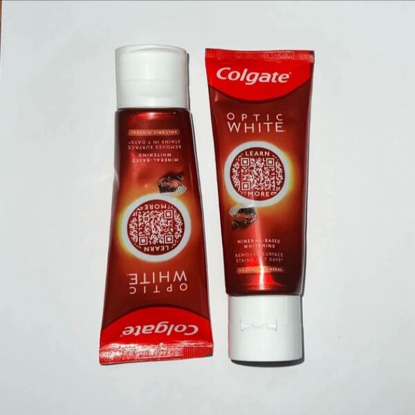 ホワイトニング歯磨き粉 Colgate Optic White コルゲート オプティック ホワイト