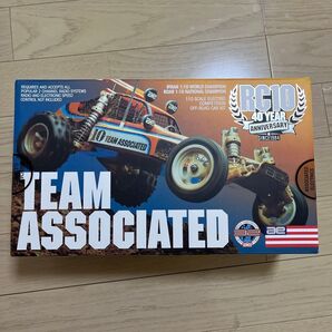 新品未開封品 アソシエイテッド RC10 40th アニバーサリーキット