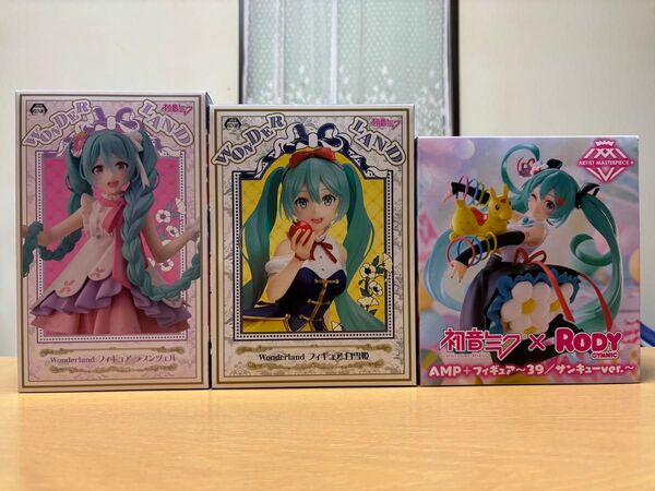 初音ミクWonderland ラプンツェル、白雪姫、AMP+フィギュア~39/サンキューver.フィギュア3点セット