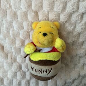 ディズニー くまのプーさん ぬいぐるみバッジ