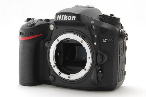 ★極美品★ニコン D7200 ボディ★写真がもっと楽しくなる一台!