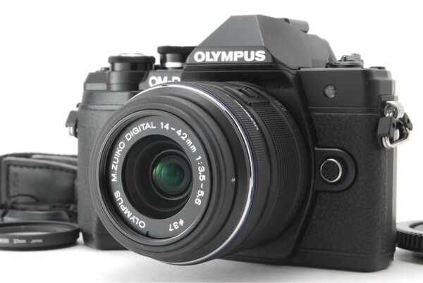 ★極美品★オリンパス OM-D E-M10 MARK Ⅲ★4,137ショット!