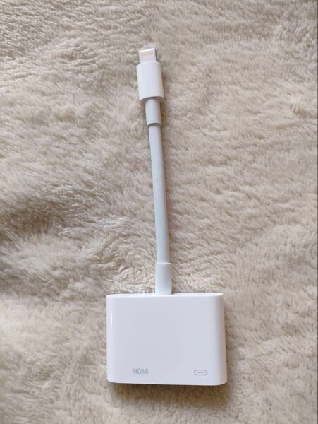 iPhone 純正 HDMI 変換アダプタ ライトニングケーブル 一度試しに接続したのみ オマケ付き