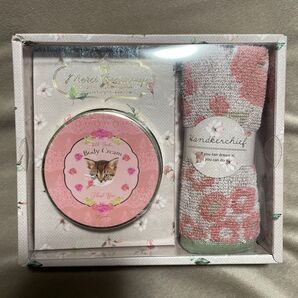 Merci Beaucoup ボディクリーム&ハンカチ
