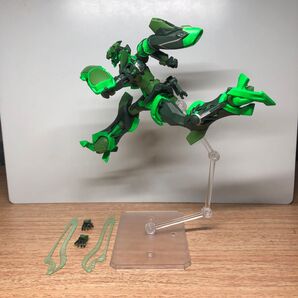 ジークアクス オープニング 走るガンダム