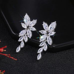 ビジューピアス ピアス アクセサリー フォーマル レディース