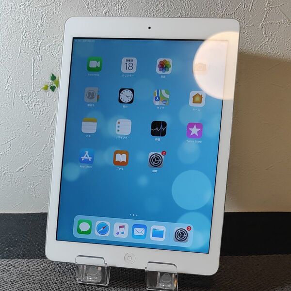 【中古品】iPad Air 16GB Wi-Fi シルバー