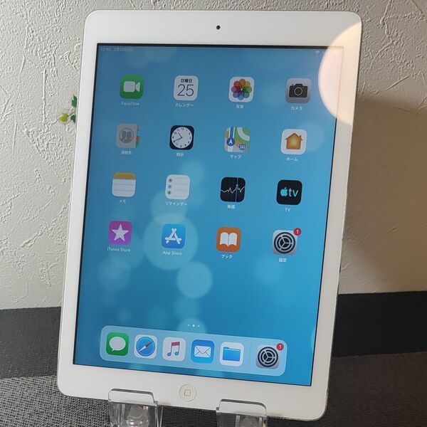 【中古品】iPad Air 16GB Wi-Fi シルバー