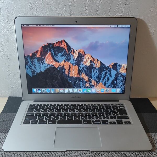 【中古品】MacBook Air Early 2015 13インチ SSD 128GB 8GB