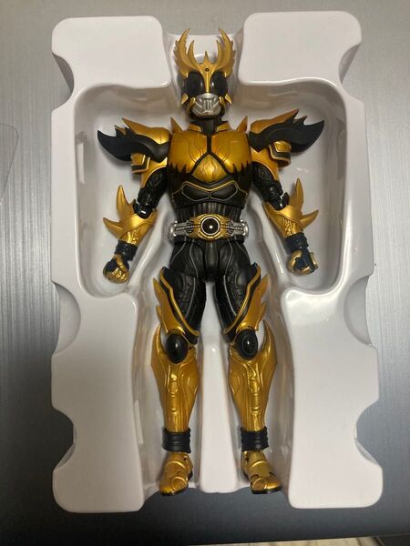 S.H.Figuarts 仮面ライダークウガ ライジングアルティメット