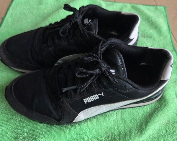 PUMA スニーカー 24.5cm ブラック