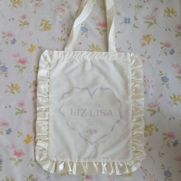 LIZLISA トートバッグ フリル オフホワイト エコバック