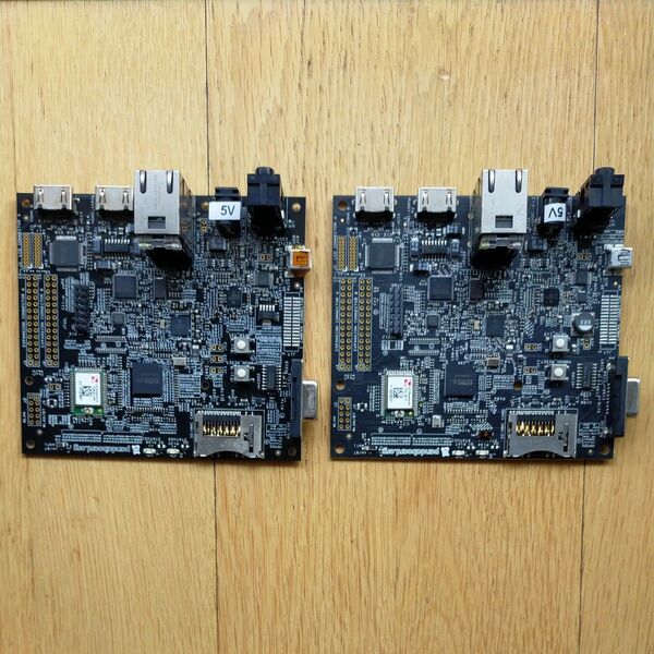 Panda Board ES Rev.B1とPanda Board Rev.A2のセット